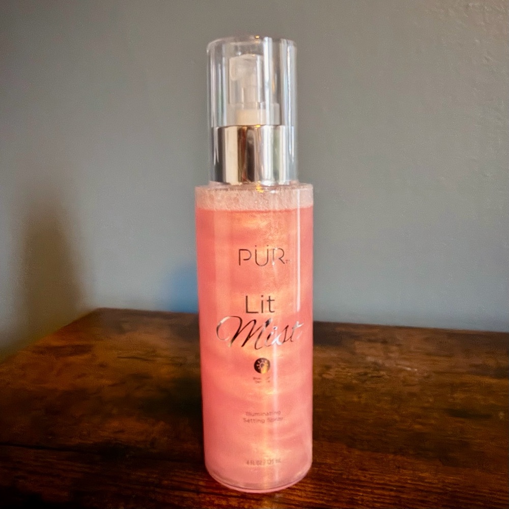 PÜR Lit Mist Illuminating Setting Spray - Shimmering Pink